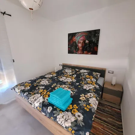 Casa Connie Apartment